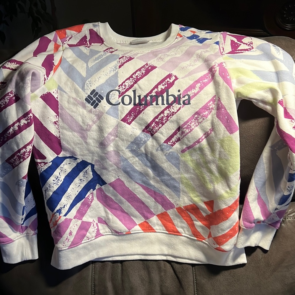 Columbia sweatshirt